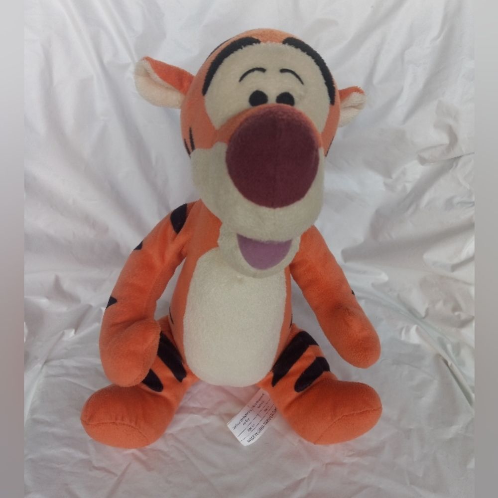 Disney Winnie The Pooh Tigger Plush Stuffed Animal Toy 12"